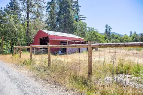 251 W Savage Creek Road Grants Pass OR 97527