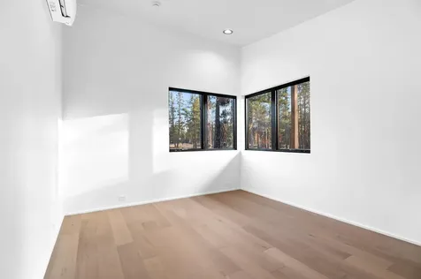 729 W Canopy Way Sisters OR 97759