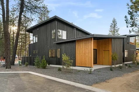 729 W Canopy Way Sisters OR 97759