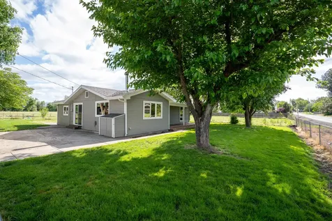 2364 Fowler Lane Central Point OR 97502