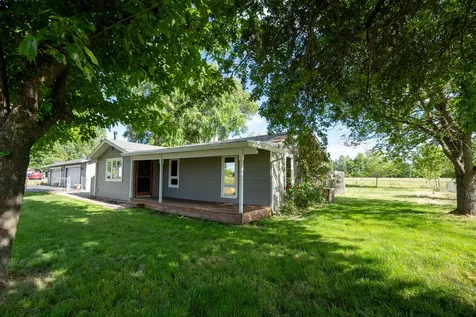 2364 Fowler Lane Central Point OR 97502