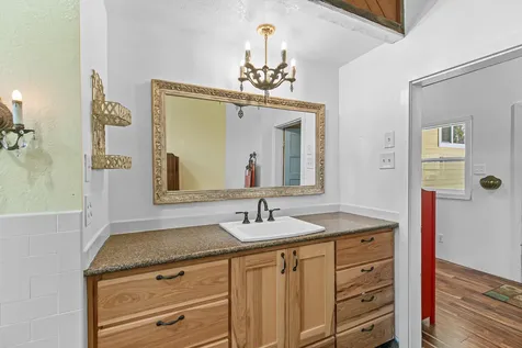 4780 Andrews Road Medford OR 97501
