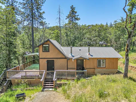 4780 Andrews Road Medford OR 97501