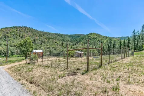 4780 Andrews Road Medford OR 97501