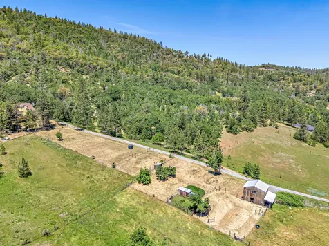 4780 Andrews Road Medford OR 97501
