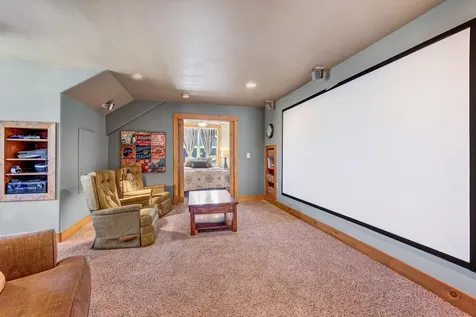 60853 Goldenwood Loop Bend OR 97702