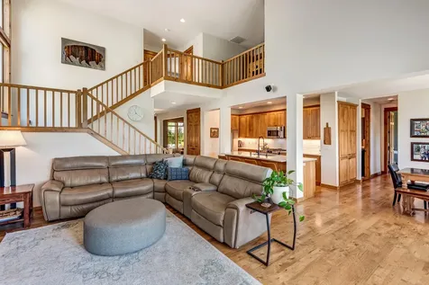 60853 Goldenwood Loop Bend OR 97702