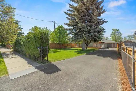 2244 Wantland Avenue Klamath Falls OR 97601