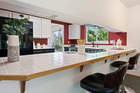 1516 NE Locksley Drive Bend OR 97701