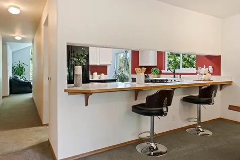 1516 NE Locksley Drive Bend OR 97701