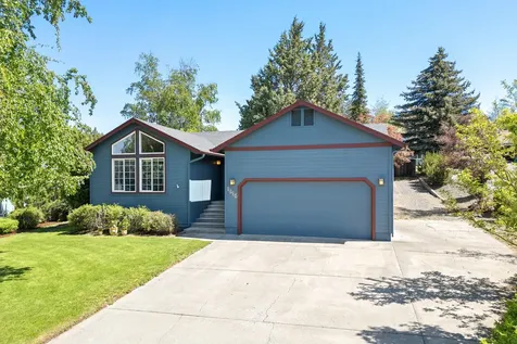1516 NE Locksley Drive Bend OR 97701