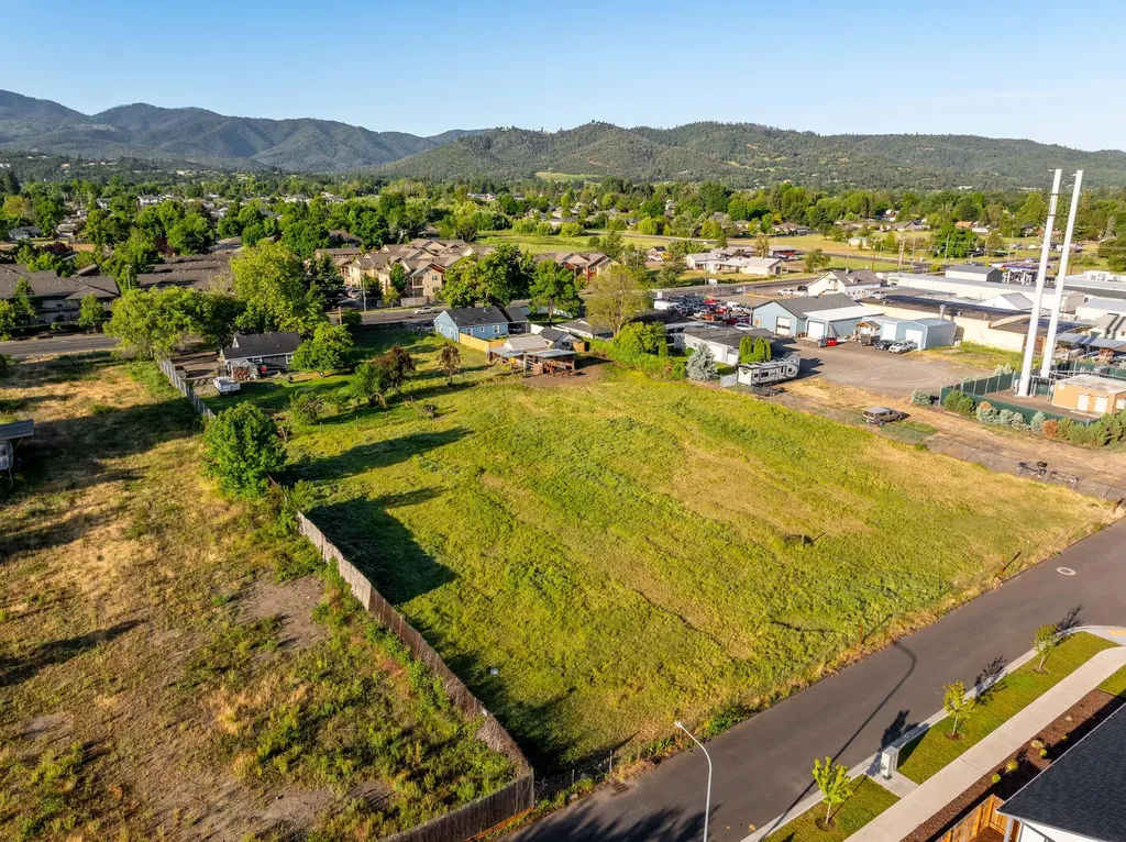 0 Aster Street Medford OR 97501