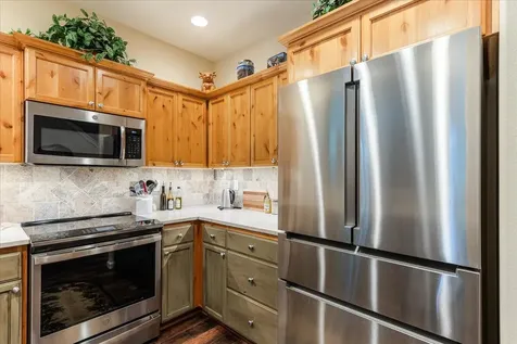 51875 Hollinshead Place La Pine OR 97739