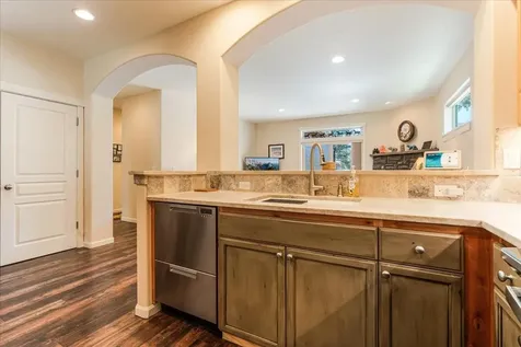 51875 Hollinshead Place La Pine OR 97739