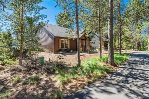 51875 Hollinshead Place La Pine OR 97739
