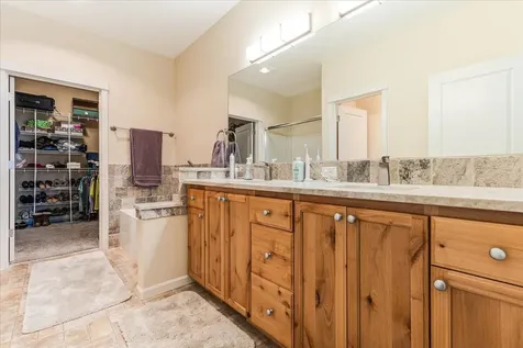 51875 Hollinshead Place La Pine OR 97739
