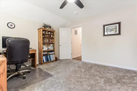 51875 Hollinshead Place La Pine OR 97739