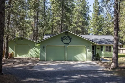 18944 River Woods Drive Bend OR 97702
