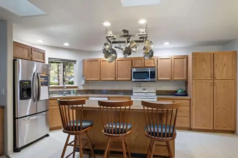 18944 River Woods Drive Bend OR 97702
