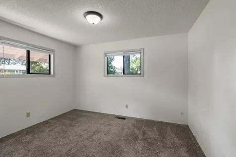 2457 Edgemont Drive Medford OR 97504