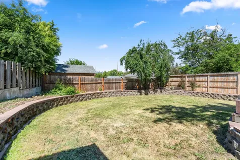 2457 Edgemont Drive Medford OR 97504