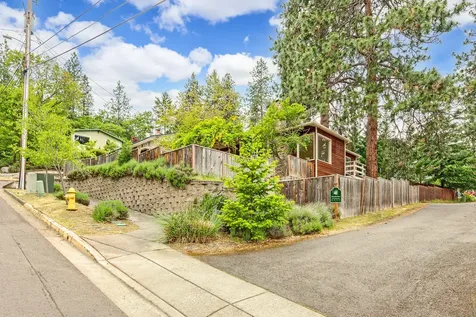 769 S Mountain Avenue Ashland OR 97520