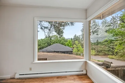 769 S Mountain Avenue Ashland OR 97520