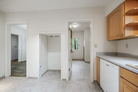 769 S Mountain Avenue Ashland OR 97520