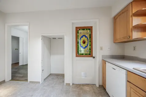769 S Mountain Avenue Ashland OR 97520
