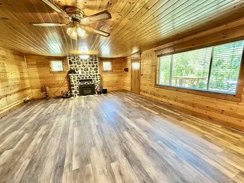 15551 E Evans Creek Road Rogue River OR 97537