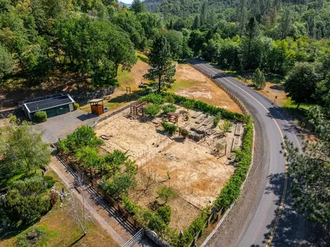 15551 E Evans Creek Road Rogue River OR 97537