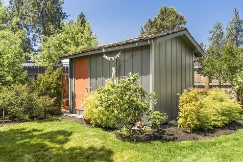 61157 Benham Road Bend OR 97702