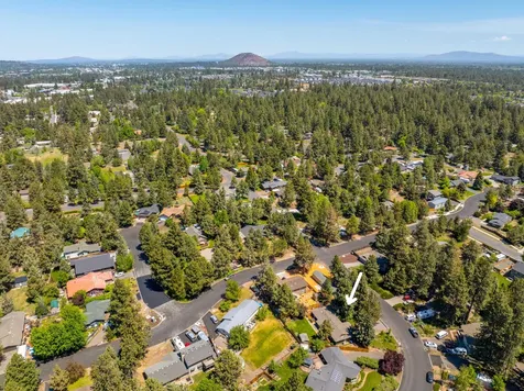 61157 Benham Road Bend OR 97702