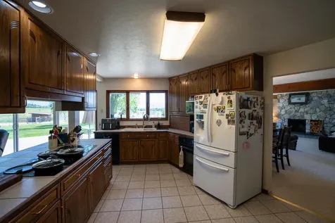 2872 Coker Butte Road Medford OR 97504