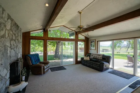 2872 Coker Butte Road Medford OR 97504