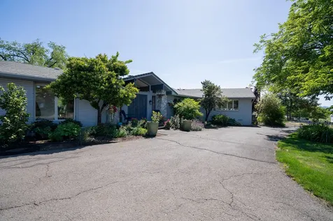 2872 Coker Butte Road Medford OR 97504