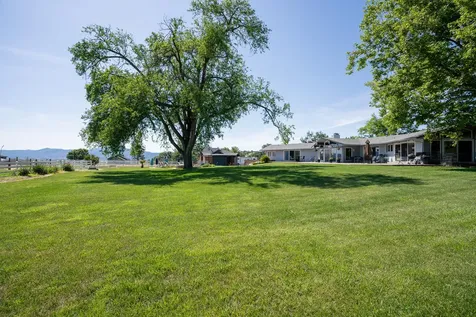 2872 Coker Butte Road Medford OR 97504