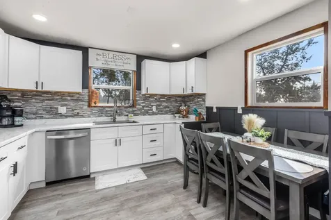 2575 SE Maphet Road Prineville OR 97754