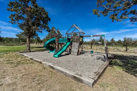 2575 SE Maphet Road Prineville OR 97754