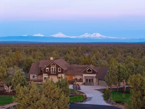 18598 SW Mount Adams Loop Powell Butte OR 97753