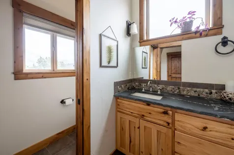 18598 SW Mount Adams Loop Powell Butte OR 97753