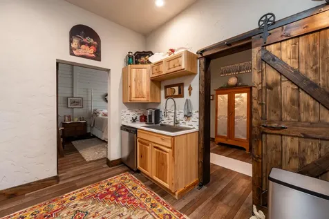 18598 SW Mount Adams Loop Powell Butte OR 97753
