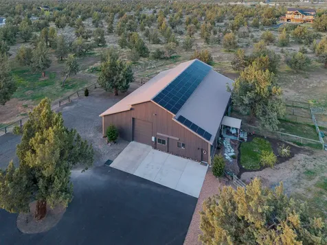18598 SW Mount Adams Loop Powell Butte OR 97753