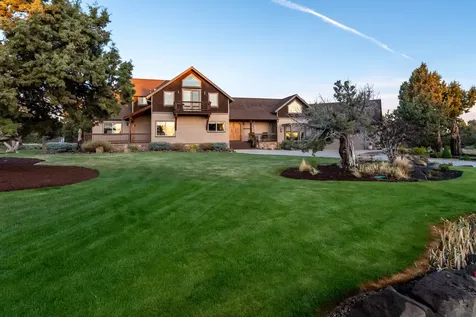 18598 SW Mount Adams Loop Powell Butte OR 97753