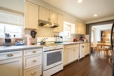419 NW D Street Grants Pass OR 97526