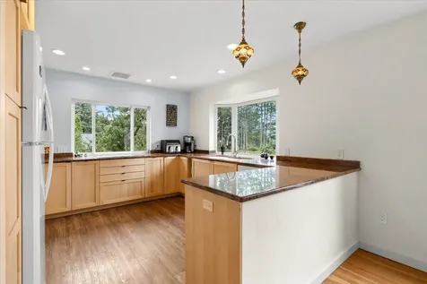 1840 Crestview Drive Ashland OR 97520