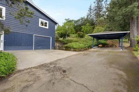 1840 Crestview Drive Ashland OR 97520