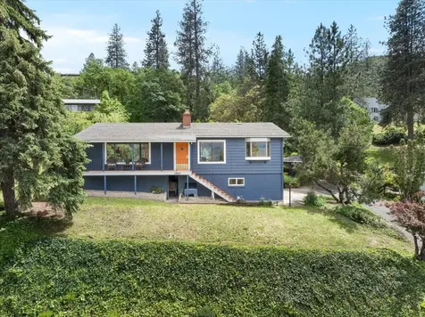 1840 Crestview Drive Ashland OR 97520