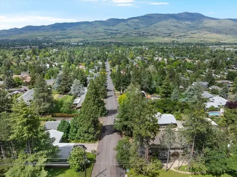 1840 Crestview Drive Ashland OR 97520