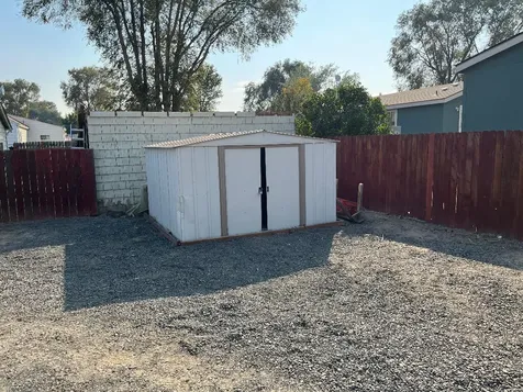 208 SE 9th Street Madras OR 97741